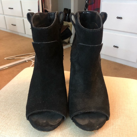 Vince Camuto black peep toe booties - Picture 2 of 6